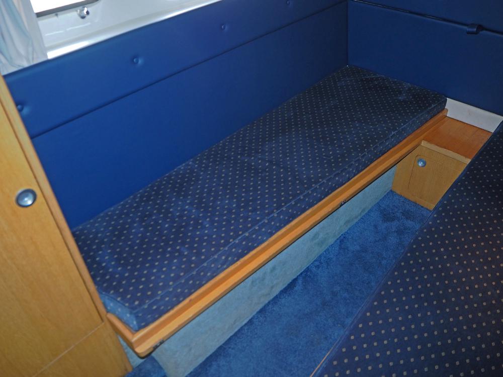 Cabin en avant, H&eacute;bergements